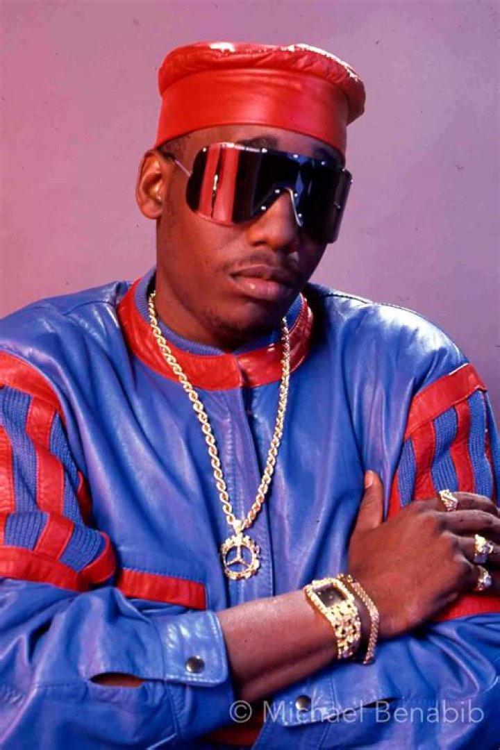 Kool Moe ___ (first rapper to perform at the Grammys) Crossword Clue